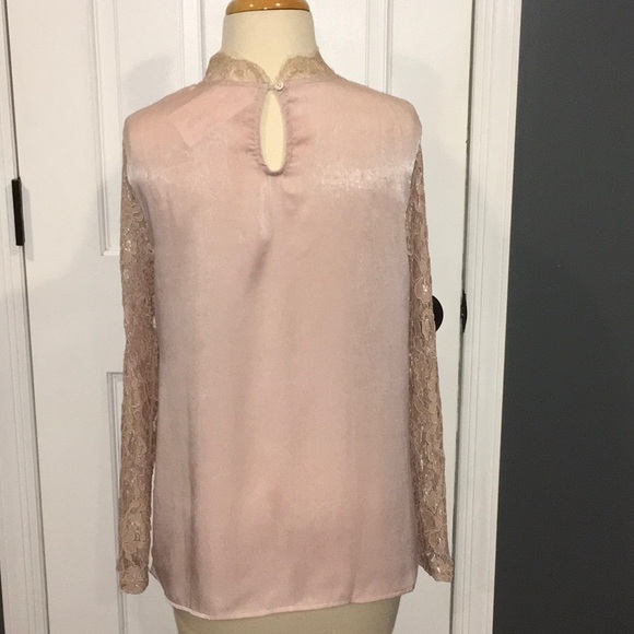 Silky Long sleeve Lace Top - Picture 6 of 7